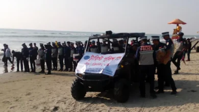 কক্সবাজারে পর্যটক চাপ বৃদ্ধি